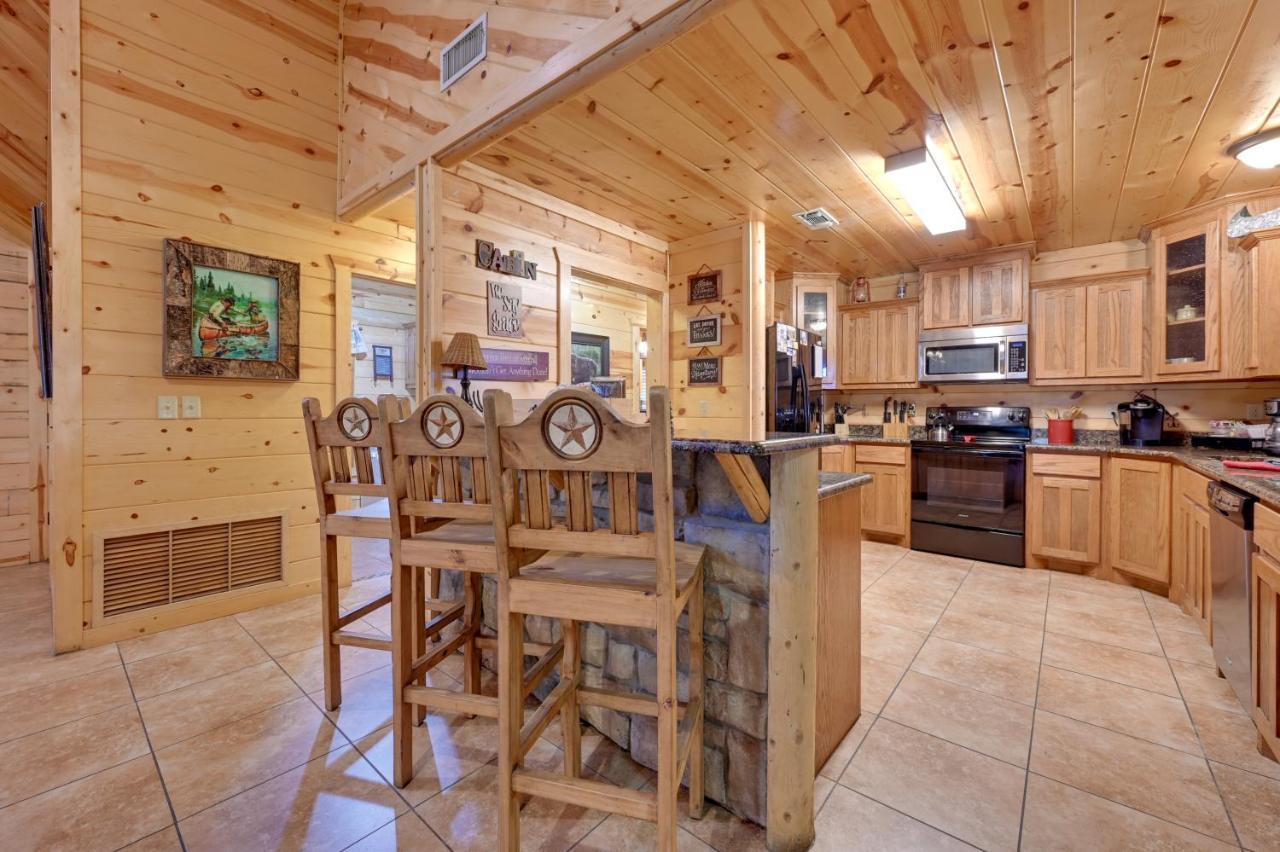 Broken Bow Cabin With Hot Tub And Deck - 4 Mi To Lake! Exterior foto