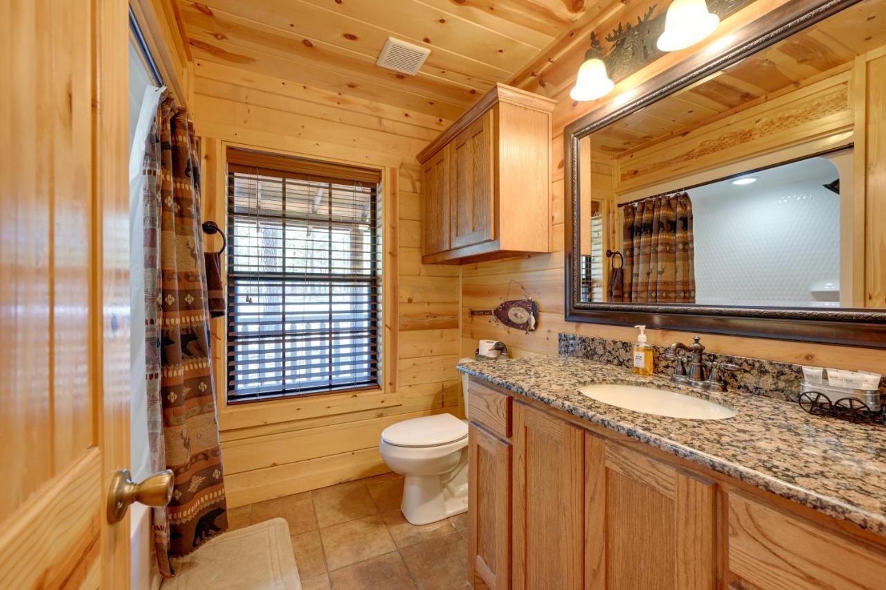 Broken Bow Cabin With Hot Tub And Deck - 4 Mi To Lake! Exterior foto